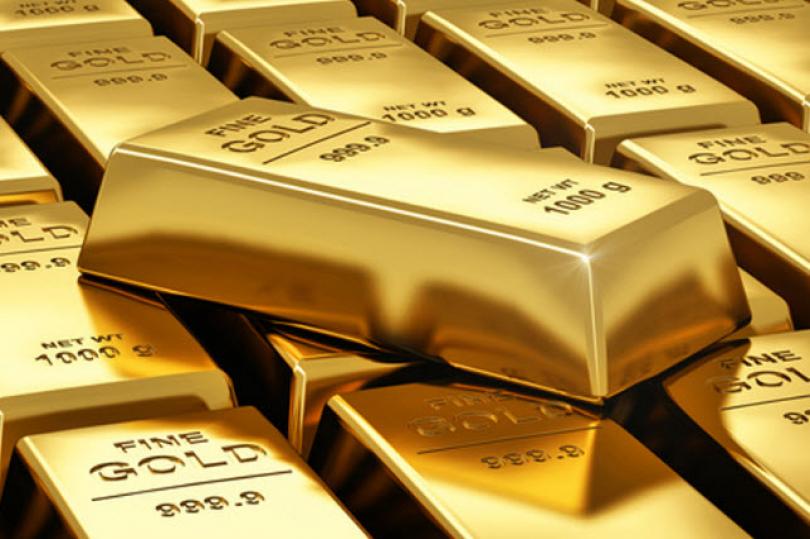الذهب يتراجع لأدنى مستوياته منذ ما يقرب من أربعة أشهر